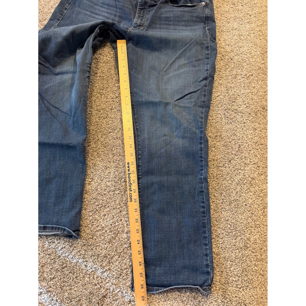 Levi Strauss Jeans Womens 18W* Blue Classic Straight Stretch Dark Wash Denim * - Picture 8 of 11